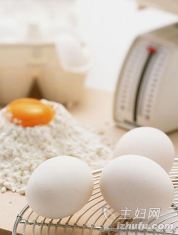 鸡蛋6种错误吃法 让你加速老10岁(2)