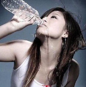 八种白开水喝法的不同神奇效用