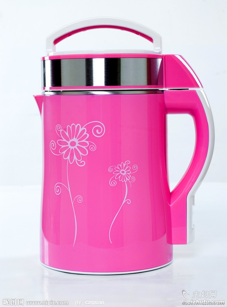 粉色豆浆机