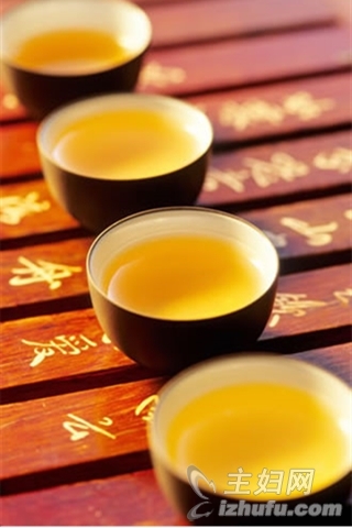 健康专家推荐：6款适宜秋季养生的茶疗