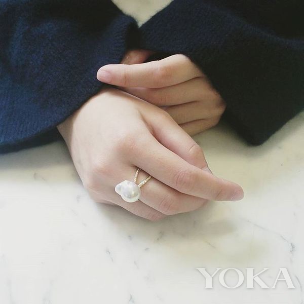 Mizuki珠宝，图片来自品牌Instagram。