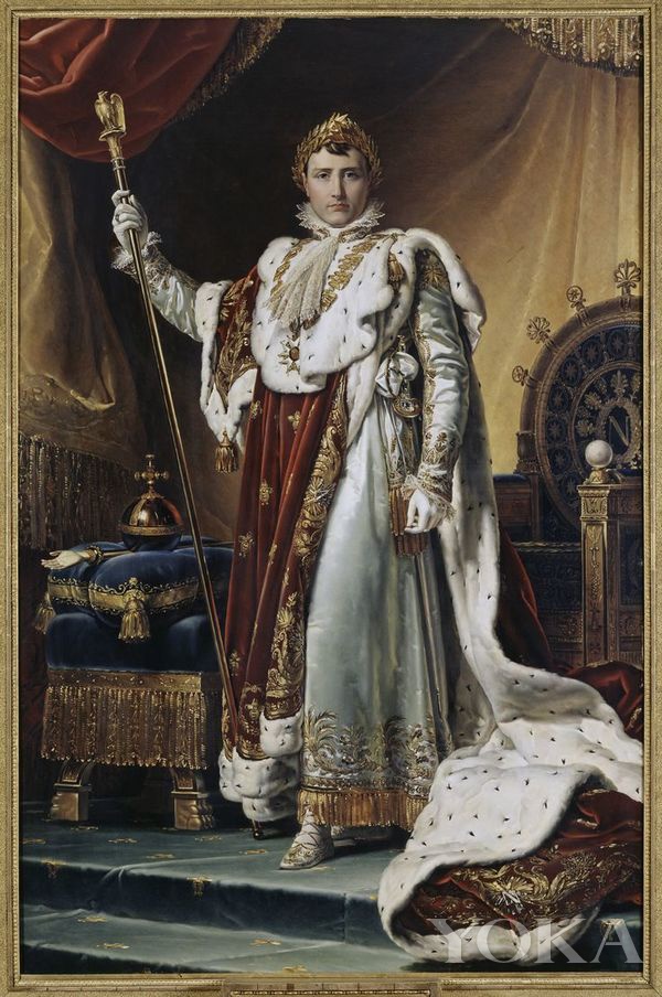 拿破仑·波拿巴佩戴佩剑，剑柄上镶嵌摄政王钻石，图片来自Pinterest。