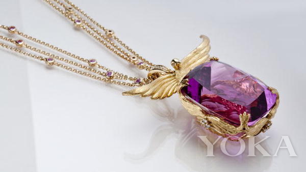 紫锂辉石珠宝，图片来自GIA。