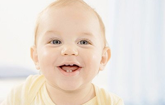 宝宝长牙慢是缺钙吗