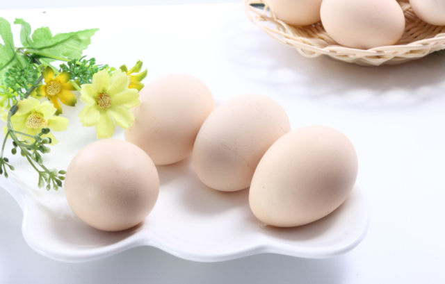 你知道每天应该吃几个鸡蛋才合适吗？