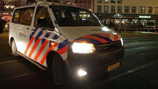 荷兰突发刺人事件 共致两人丧生多人受伤凶手杀人动机尚不明