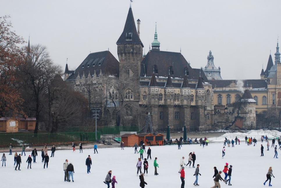 布达佩斯城市公园溜冰场 - 匈牙利