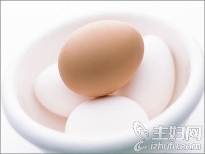 鸡蛋煮熟后泡5分钟 鸡蛋最营养吃法排行榜