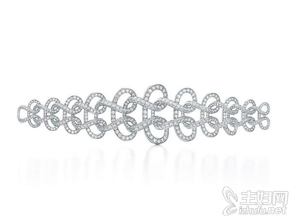 Tiffany 圆形切割钻石铂金手链，灵感来自19世纪Tiffany怀表