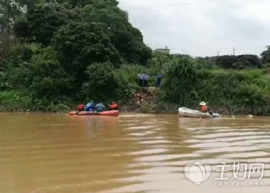 广西小学生河中游泳集体溺水