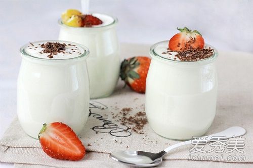 【酸奶减肥法】酸奶减肥三款食谱告诉大家