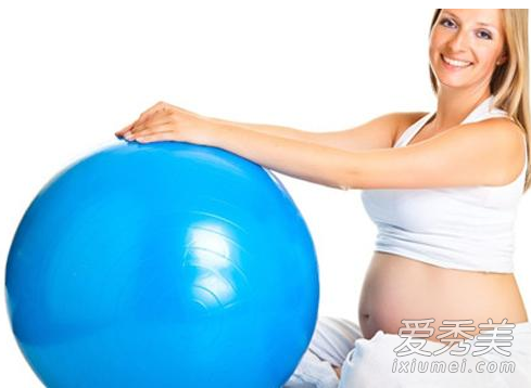 孕妇瑜伽球
