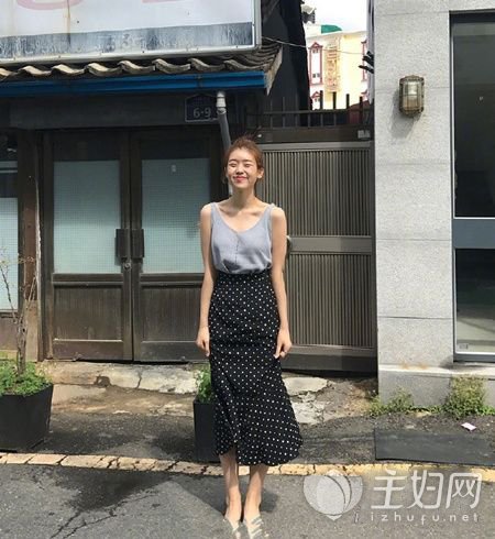 2018夏季度日风流行长裙