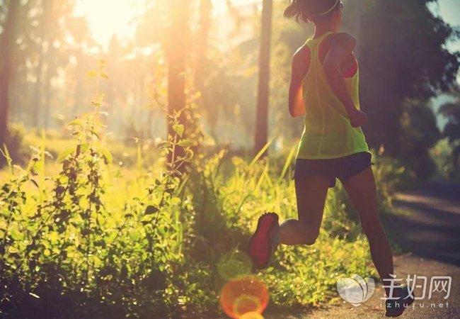 怎么跑步既能减肥还能不伤膝盖