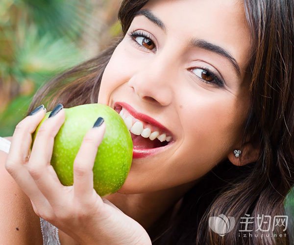早上吃苹果能减肥吗