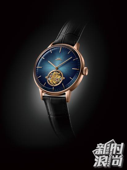 北京表60周年颜色陀飞轮腕表，自主研制的陀飞轮机芯是我国制表的自豪