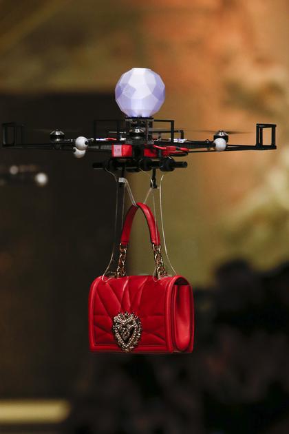 Dolce&Gabbana的无人机