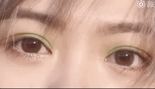 绿色眼妆