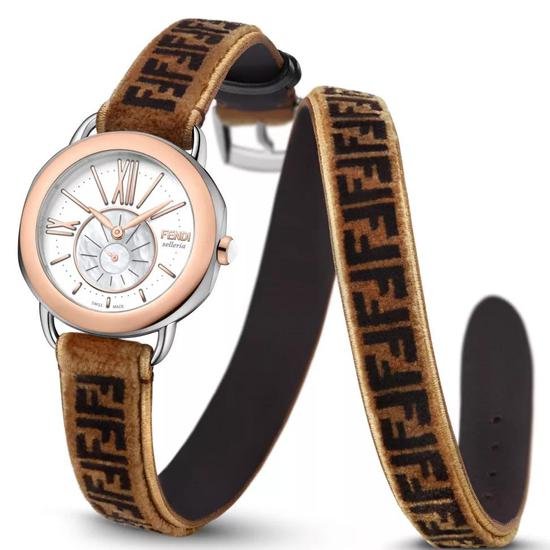 Fendi本年推出的Selleria腕表，带有标志性的FF logo